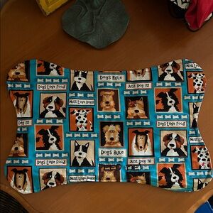 Dog Bone Shaped Feeding Mat - Blue and Brown